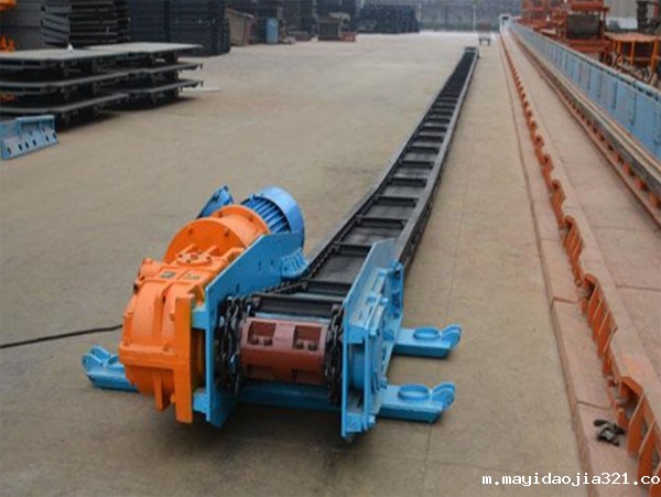  SGB320/17B型刮板机